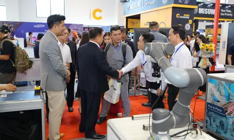 Triển lãm VIMF 2023 thu hút hơn 15.000 khách tham quan từ trong và ngoài nước