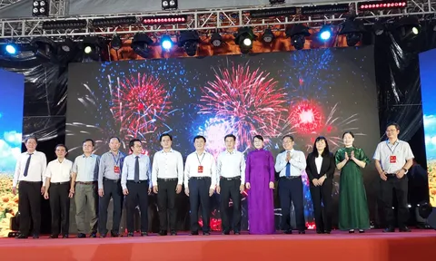 Quận Tân Phú - Nhìn lại hành trình 20 năm hình thành và phát triển