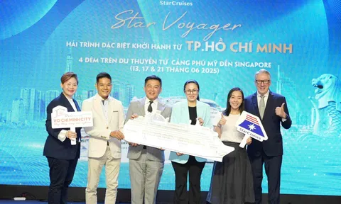 Lần đầu tiên du thuyền quốc tế StarCruises khởi hành từ TP. HCM đi khám phá Singapore vào hè 2025