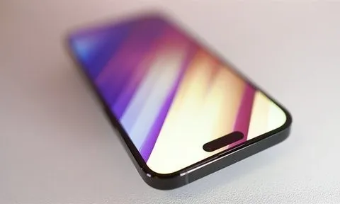 Apple sẽ sản xuất màn hình microLED dành riêng cho iPhone