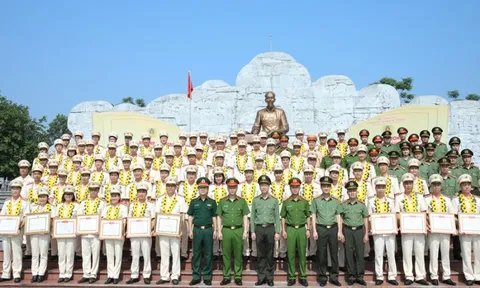 Công an Bắc Giang tuyên dương gương điển hình tiên tiến