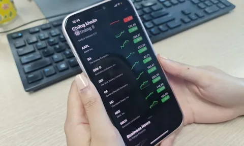 Cảnh giác với app lừa đảo đầu tư chứng khoán trên không gian mạng