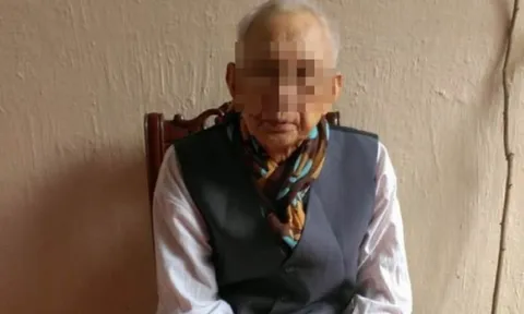 Cụ ông 77 tuổi sống lại thần kỳ khi đang được gia đình lo “hậu sự”