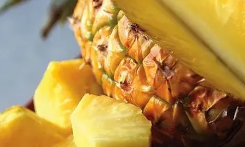 Loại quả vỏ gai góc nhưng bên trong lại thơm ngọt giúp chống ung thư, bảo vệ tim mạch mà giá thành "rẻ bèo"