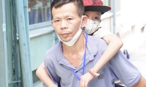 Ước mơ xây nhà cho bố mẹ của cậu bé 8 tuổi bị ung thư máu