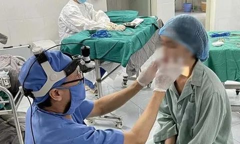 Gặp biến chứng vì cấy chỉ nâng mũi và tiêm filler "tai Phật"