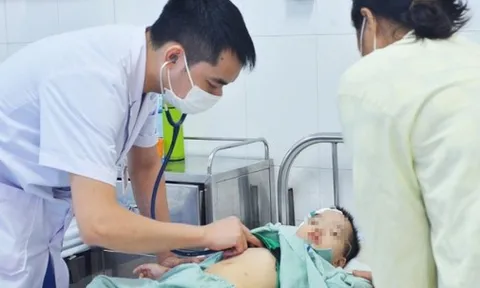 Bé trai 3 tuổi suýt mất mạng vì căn bệnh hay gặp khi thời tiết nắng nóng