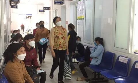 Nắng nóng kéo dài, bệnh nhân nhập viện có xu hướng gia tăng