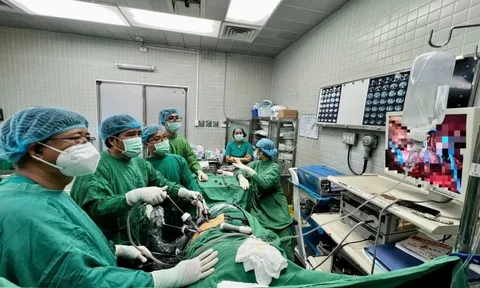 Ca ung thư thận hiếm gặp được phẫu thuật nội soi đầu tiên tại Việt Nam