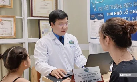 Bé gái bị hoại tử da vùng dưới cánh tay do kiến ba khoang cắn