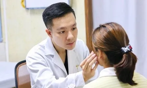 Suýt hỏng mắt sau khi làm “chuột bạch” cho học viên thử việc cắt mí