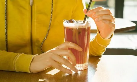 2 loại đồ uống hại gan bậc nhất nhưng nhiều người vẫn ‘vô tư’ dùng