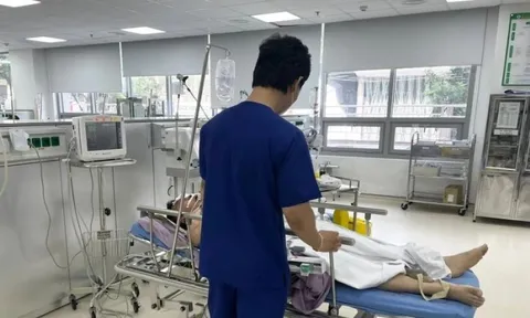 Người đàn ông nhập viện trong tình trạng chấn thương nặng do nổ nồi áp suất