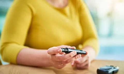 6 dấu hiệu bất thường cảnh báo đường huyết đang tăng vọt: Đi khám ngay trước khi quá muộn