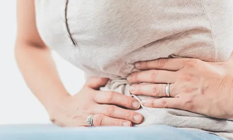 3 loại thực phẩm bác sĩ muốn bạn hạn chế ngay lập tức vì chúng 'phá hủy' niêm mạc ruột