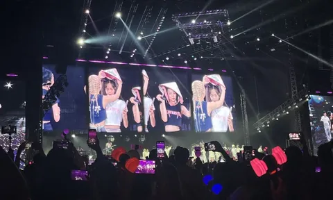 Black Pink: “Xin chào Việt Nam! Rất vui được gặp các bạn”