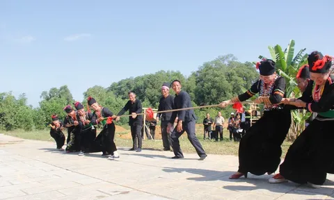 Về làng trải nghiệm nét văn hóa truyền thống