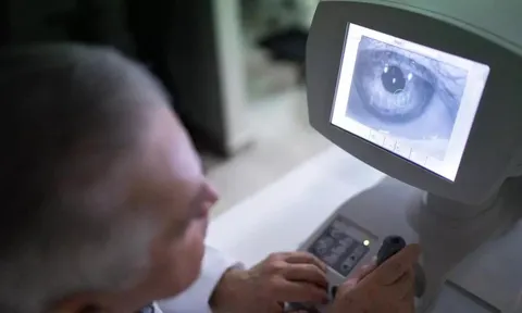 Trung Quốc: Tìm ra "con đường" chưa từng biết giữa mắt và ruột người