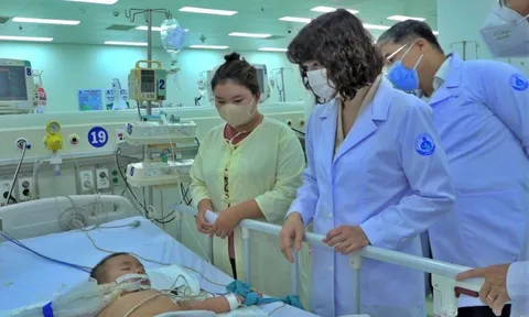 Tp.HCM tăng cường kiểm soát dịch tay chân miệng