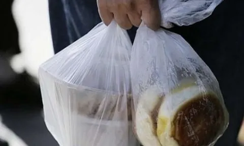 Sử dụng túi nilon thế nào để không bị nhiễm độc?