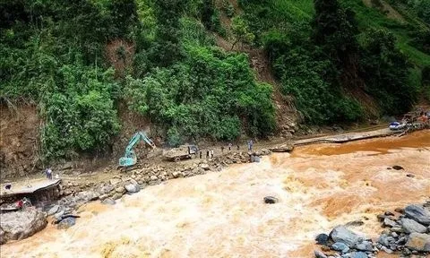 Rà soát, đánh giá nguy cơ dịch bệnh tại các vùng bị ngập lụt, lũ quét