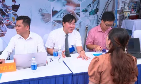 Bệnh viện nào tuyển được nhiều bác sĩ nhất tại ngày hội việc làm?
