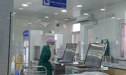 Trẻ dưới 26 tuần tuổi chào đời: Gần một nửa được cứu sống