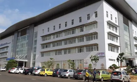 Vụ thông tin sai sự thật về bệnh nhân "bị mổ lấy thận": Bệnh viện nói gì về vết thương ở bẹn?