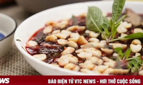 8 người nhập viện cấp cứu sau khi ăn ăn tiết canh bò