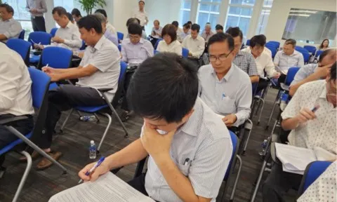 Tp.HCM: Giám đốc bệnh viện công tập huấn về luật đấu thầu