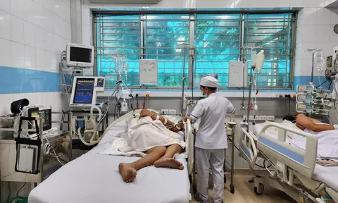 Thở máy chỉ vì vết trầy xước