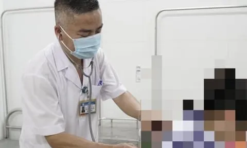 Người đàn ông suýt bị cắt gan do tưởng tổ sán là ung thư