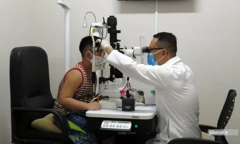 Số người mắc bệnh đau mắt đỏ ở Khánh Hòa đang gia tăng