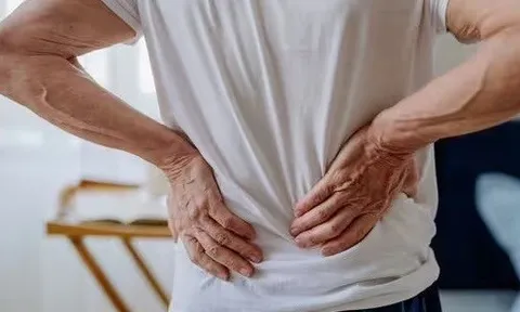 Ung thư tuyến tiền liệt - nỗi sợ hàng đầu của nam giới: Dấu hiệu đầu tiên rất dễ bị bỏ qua