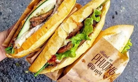 Tạm đình chỉ hoạt động cơ sở Bánh mì Phượng tại Hội An