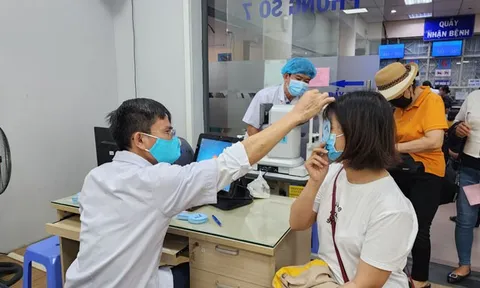 TP HCM: Yêu cầu các phòng khám tuân thủ quy định về đơn thuốc chữa đau mắt đỏ