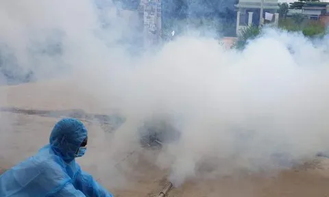 Số ca sốt xuất huyết tại Hà Nội tăng lên hơn 2.000 ca/tuần