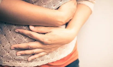 2 lần mắc ung thư đại tràng di căn, người phụ nữ U50 chỉ ra triệu chứng cảnh báo bệnh