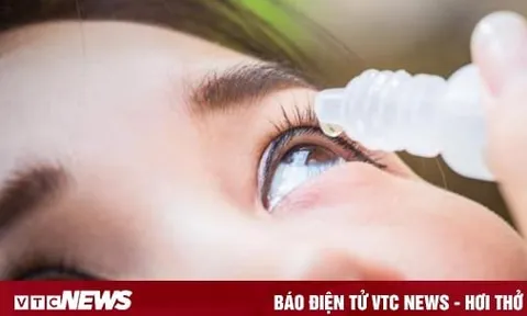Tự chữa đau mắt tại nhà, cô gái mất thị lực