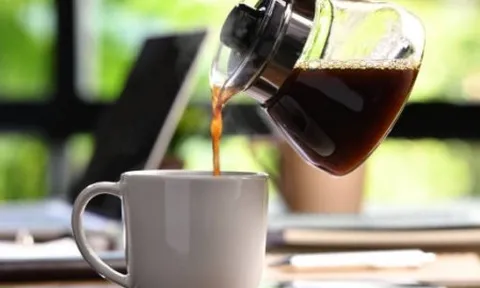 Phát hiện mới: Uống cà phê rất tốt nhưng đừng cho thêm thứ này kẻo mất tác dụng