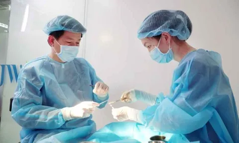 Hiểm họa khôn lường từ việc nâng mũi bằng chỉ sinh học