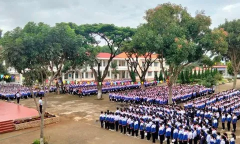 Lâm Đồng: Nhiều học sinh có dấu hiệu ngộ độc sau khi uống trà sữa