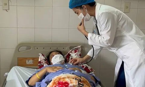 Sản phụ 45 tuổi suýt mất mạng sau khi sinh con thứ 4