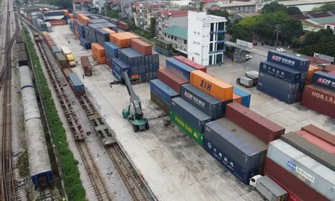 Hai tuyến đường sắt nối Việt Nam-Trung Quốc dài hàng nghìn km vừa khai trương chở những gì, khủng thế nào?
