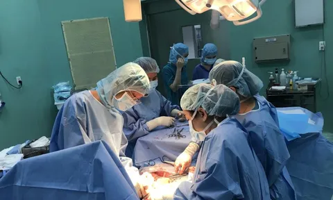 Hai bệnh viện cân não với người phụ nữ suy tim nặng nhưng quyết mang thai