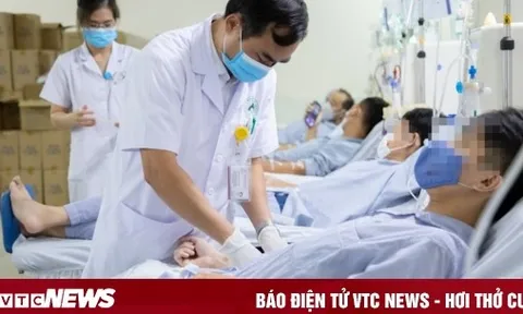 Uể oải, chán ăn, nam sinh choáng váng với chẩn đoán suy thận giai đoạn cuối