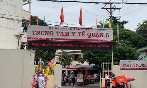 Trung tâm y tế cử người chưa có chứng chỉ hành nghề khám sức khoẻ cho học sinh
