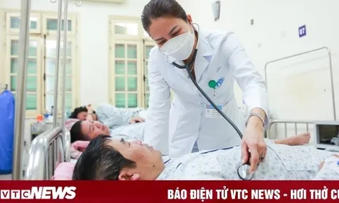 Bệnh viện kín giường vì sốt xuất huyết