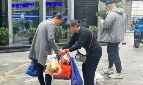 Dịch vụ nhận hàng hộ shipper: Kiếm vài nghìn/đơn, ở Việt Nam chưa có