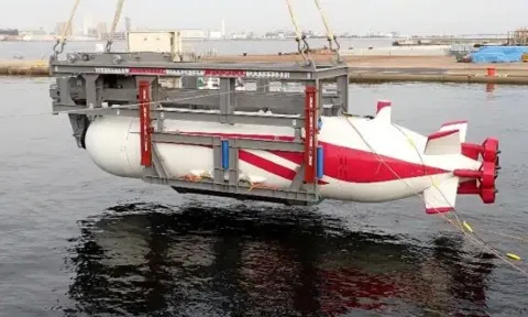 Cận cảnh UUV cỡ XL của Nhật Bản